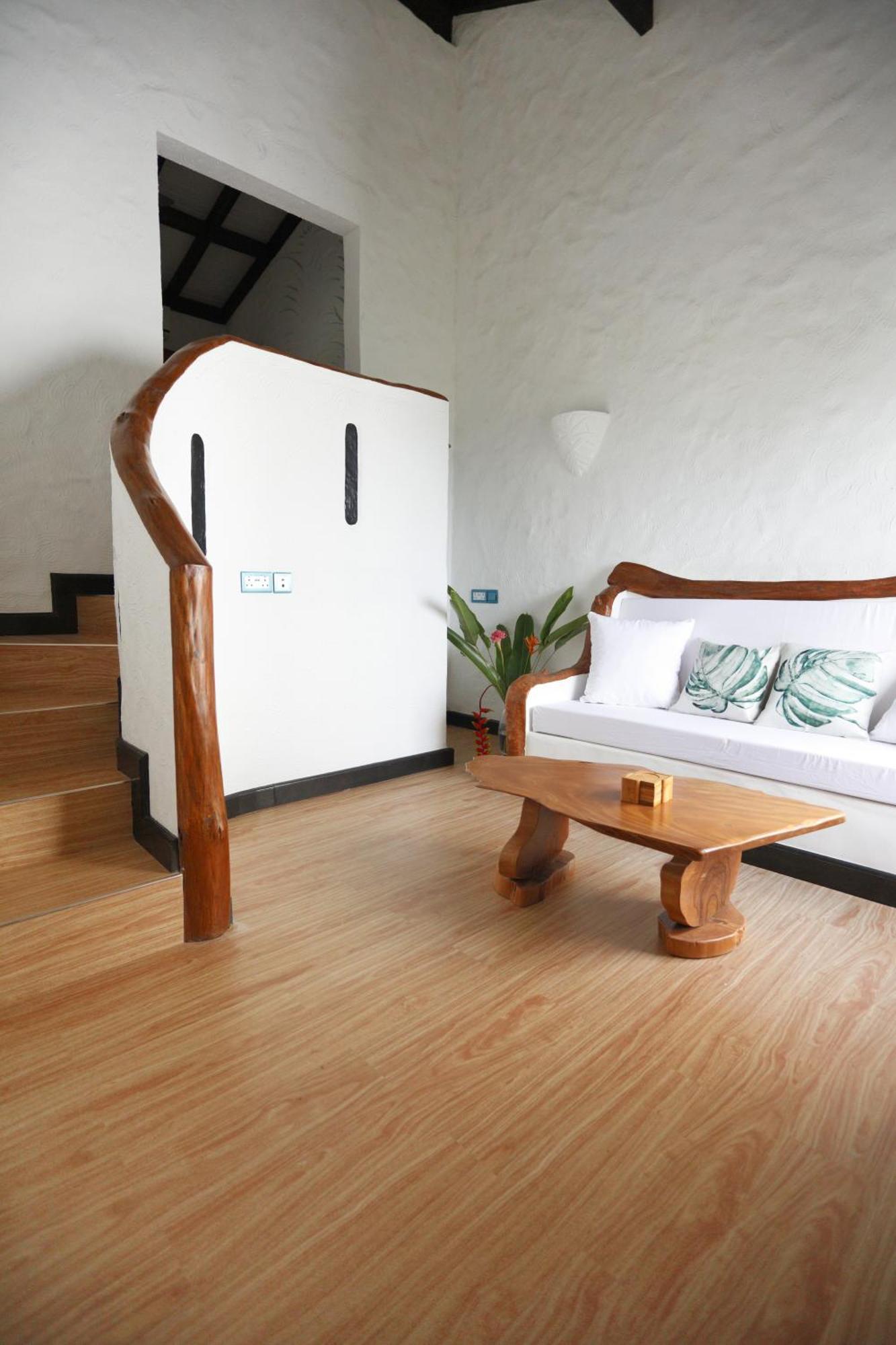 보발롱 The Salty Palms 아파트 외부 사진